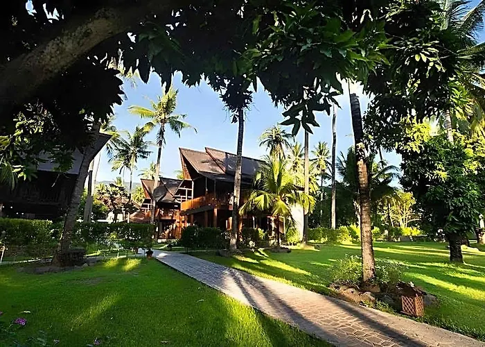 Resort The Kirana Tembok 4*